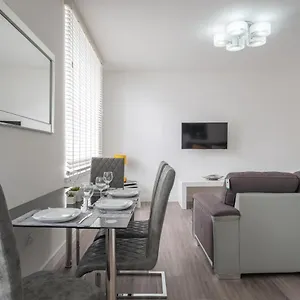  Apartment Park Not Avail Able