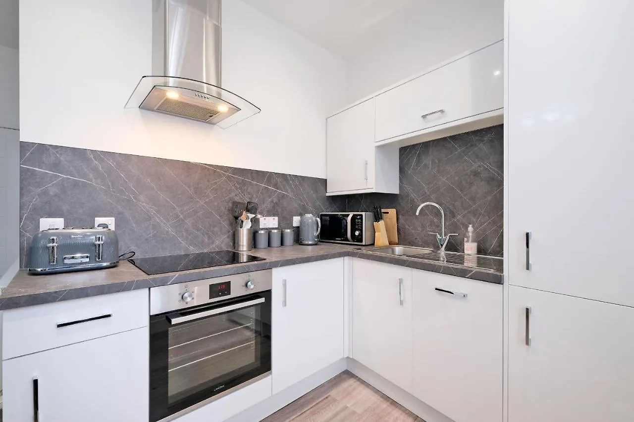 5* Luxury 1 Bedroom Apartment In City Centre Aberdeen